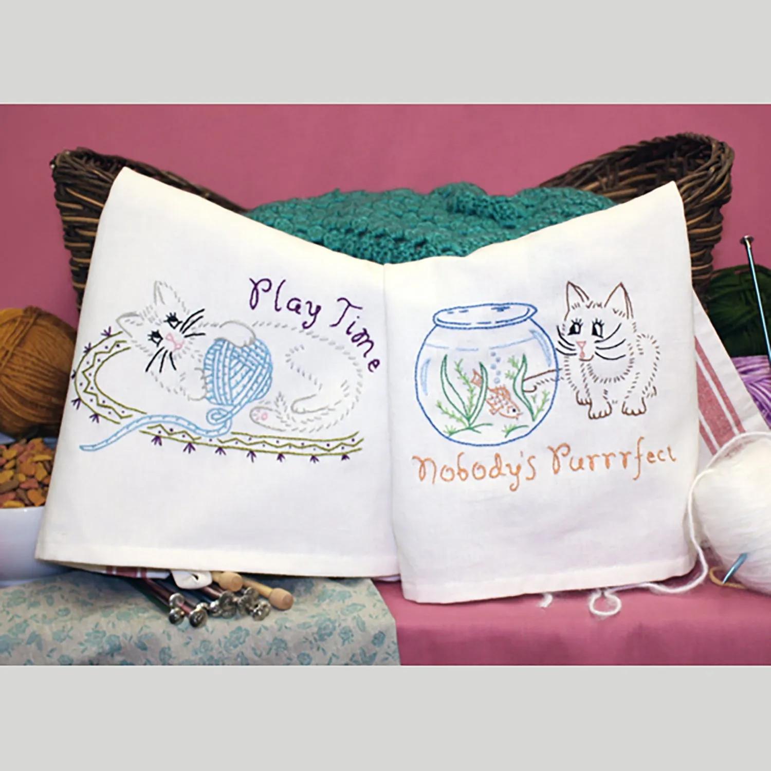 Aunt Martha's Clever Kitties Iron-On Embroidery Pattern