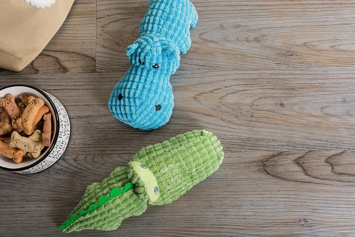 Bone Dry Squeaky Plush Pet Toy Collection, Plush, Alligator