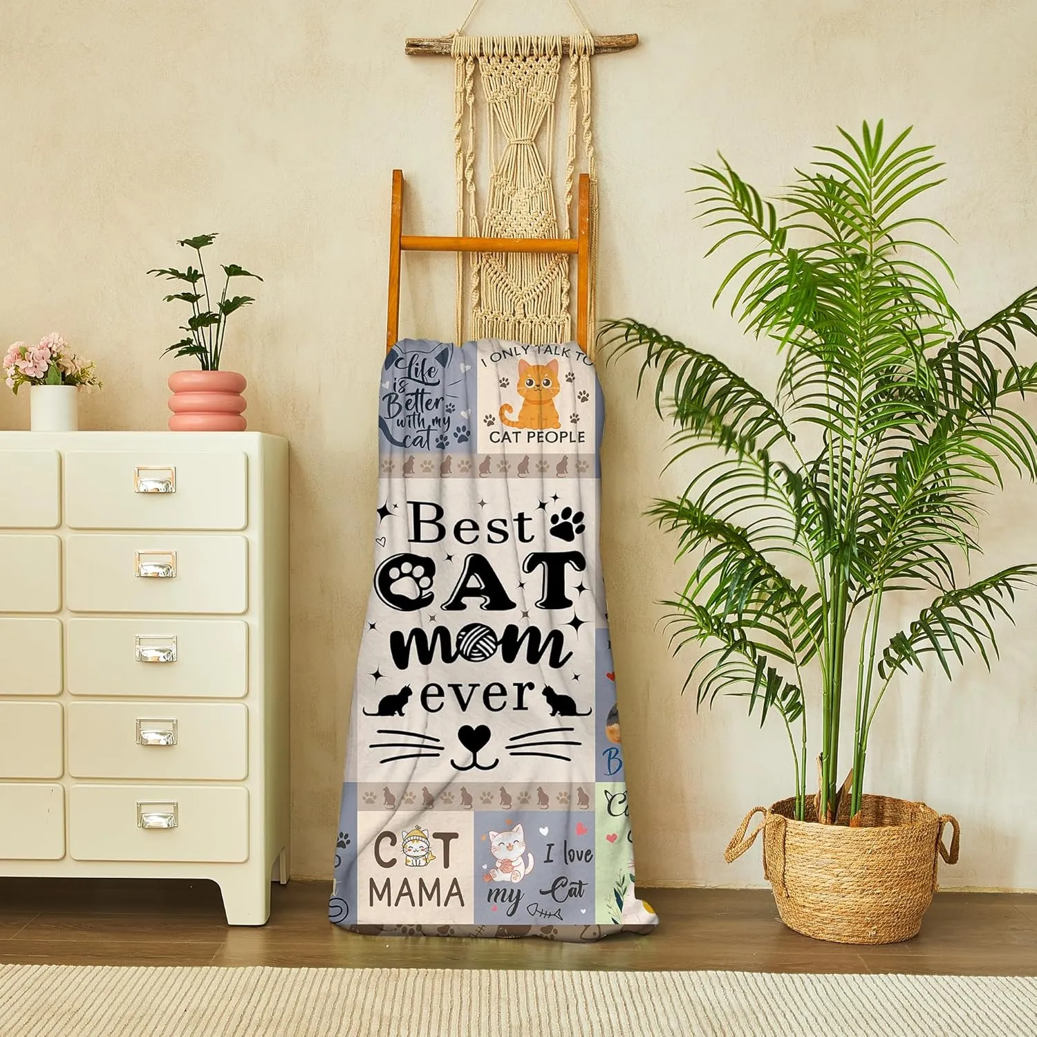 Cat Gifts for Women, Cat Mom Blankets 50x60 Inch, Cat Blanket for Women, Gifts for Cat Lovers for Mothers Day Christmas Thanksigiving