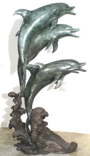 Large 5 Dolphins Fountain on Wave – Ocean-Inspired Water Feature