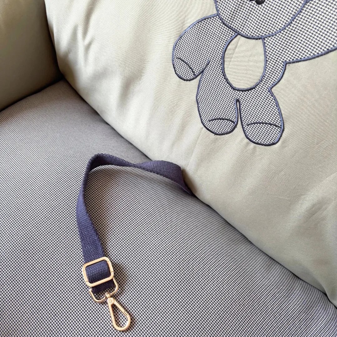 PoochMate Travel Bed for Small Dogs : 22X22 Mint & Blue Teddy